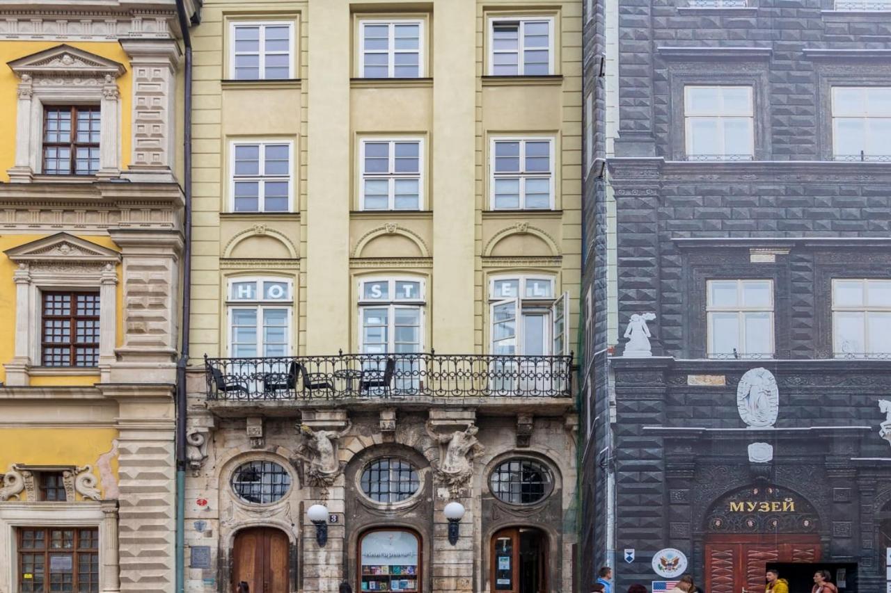 In Town Hostel Lviv Eksteriør billede